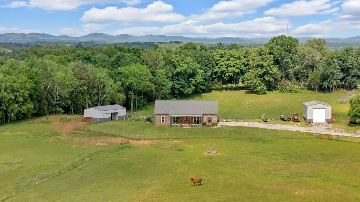 Shelbyville, TN 37160,1802 Old Nashville Dirt Rd