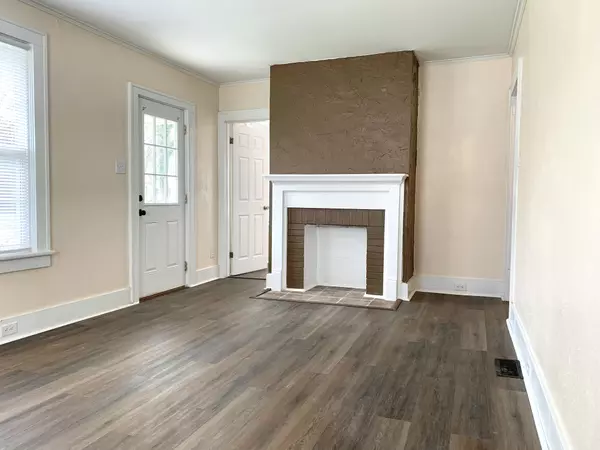 Clarksville, TN 37040,842 Richardson St