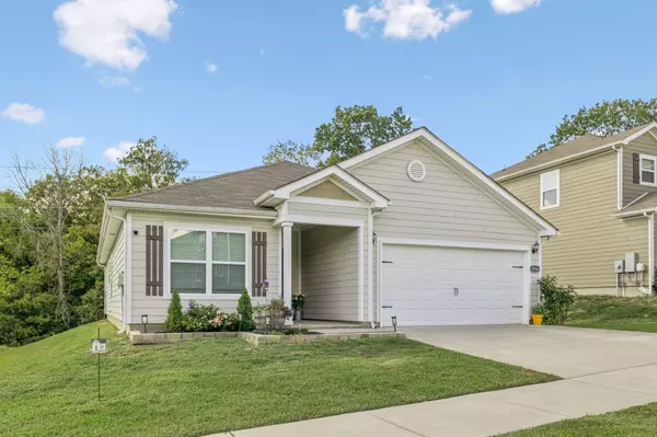 Columbia, TN 38401,2936 Beeswax St