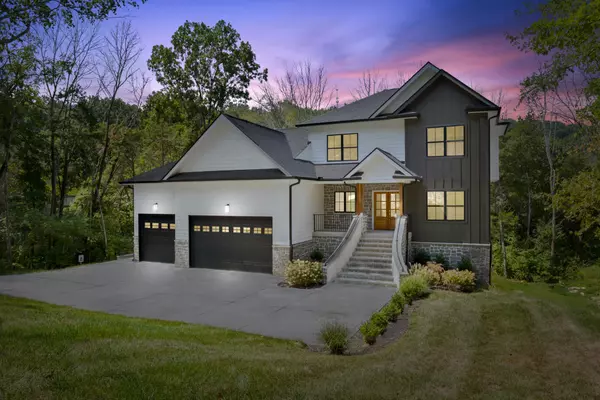 Nashville, TN 37221,7715F Sawyer Brown Rd