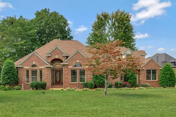 363 Willow Brook Dr, Manchester, TN 37355
