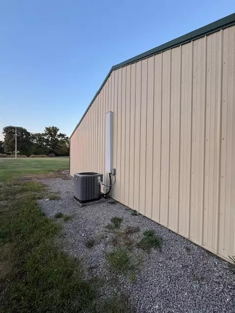 Shelbyville, TN 37160,807 Lipscomb St