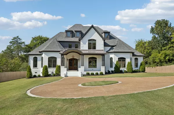 741 Newberry Rd, Nashville, TN 37205