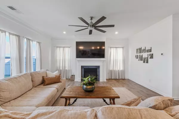 111 Gatwick Dr, Lebanon, TN 37087