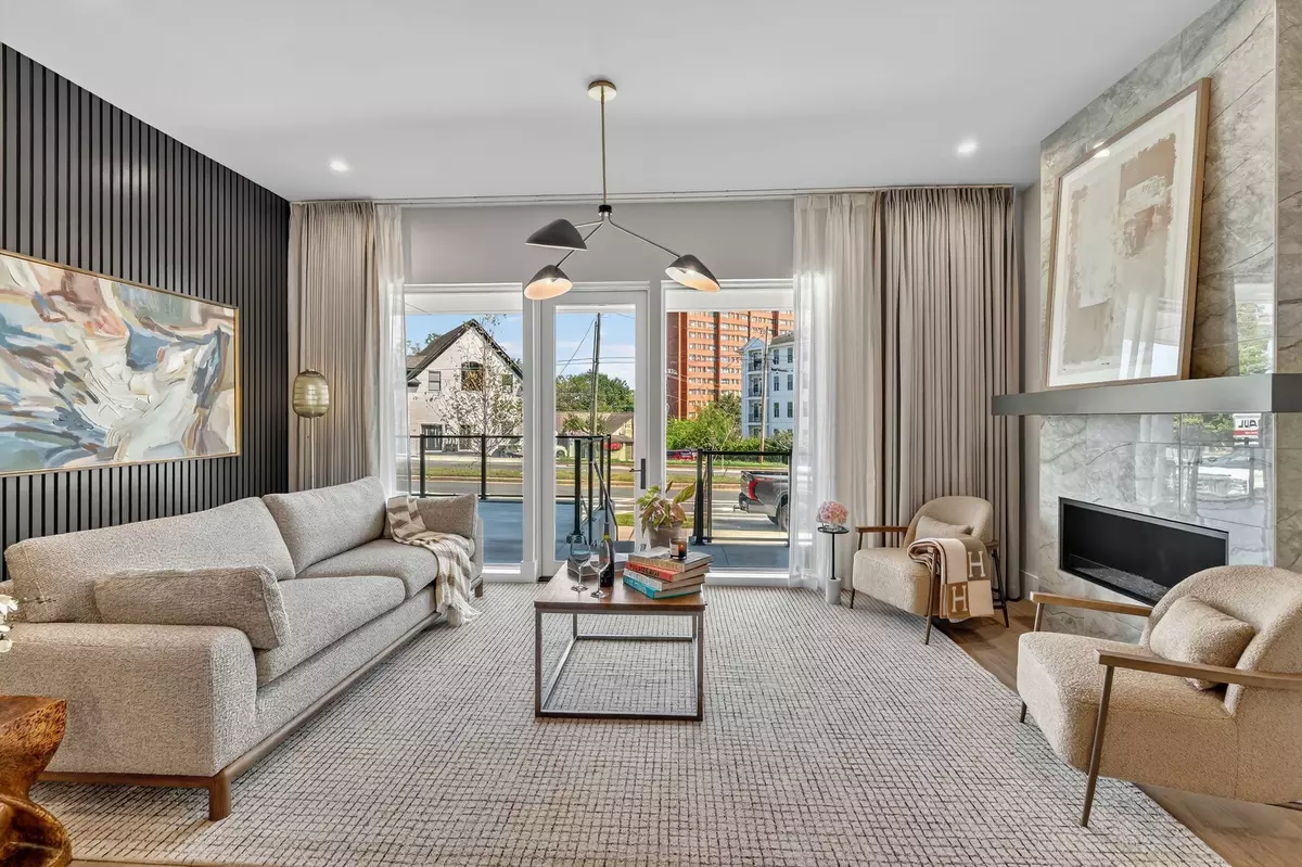 Nashville, TN 37203,321 31st Ave #N #107