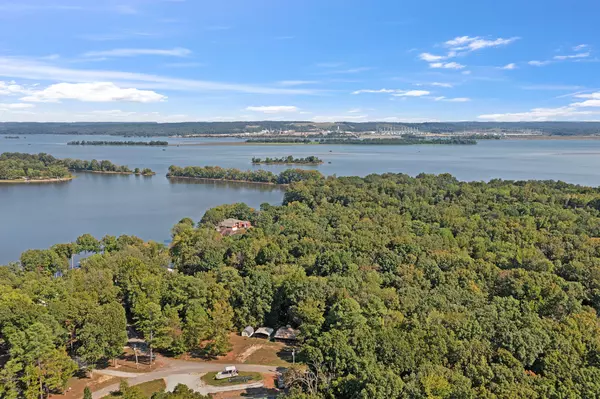 Camden, TN 38320,44 G & S Rock Ranch Rd