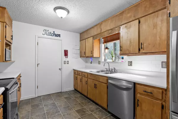 Dalton, GA 30721,609 Cherokee Trail #NW