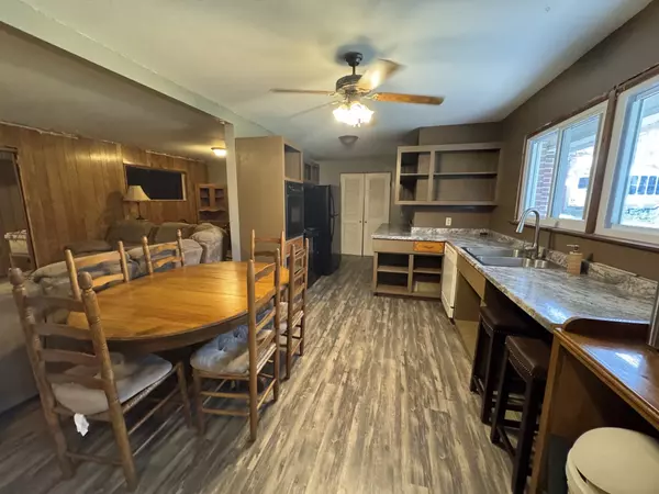 Cookeville, TN 38501,1737 Cummins Mill Rd