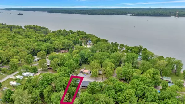 Dover, TN 37058,110 Fox Squirrel Dr