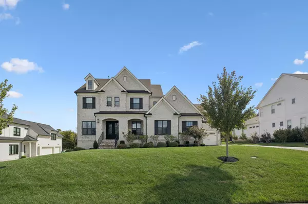 1898 Traditions Cir, Brentwood, TN 37027