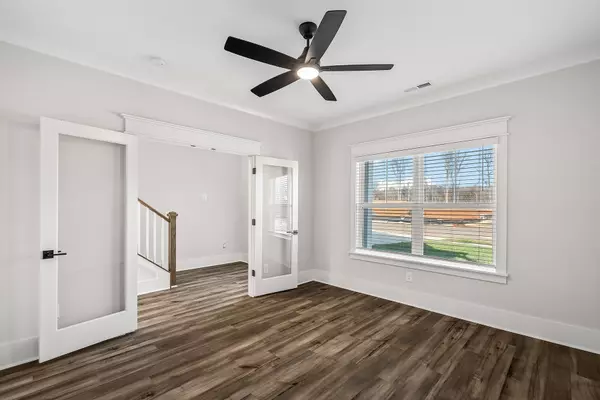 White House, TN 37188,556 Kingwood Lane