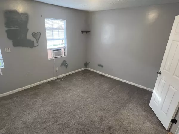 Jackson, TN 38301,134 Liddon St