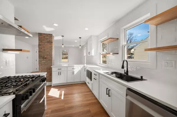 Nashville, TN 37206,910 Apex St