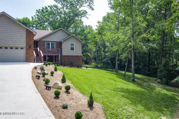 Crossville, TN 38571,127 Iron Wood Circle