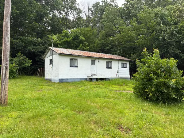 Readyville, TN 37149,664 Reed Hollow Rd