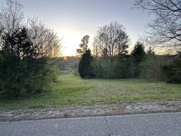 White Bluff, TN 37187,2060 Griffintown Rd