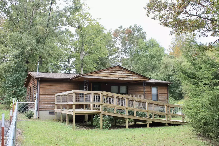 287 N Partin Cir, Coalmont, TN 37313