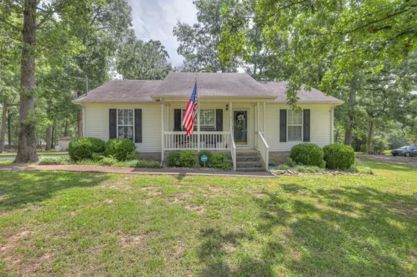 218 Wall Street, Shelbyville, TN 37160