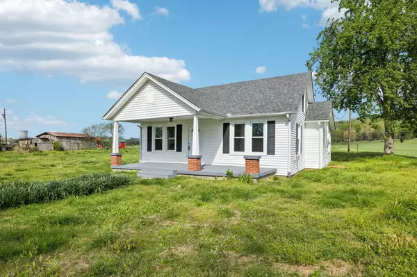 Dixon Springs, TN 37057,57 Young Branch Rd