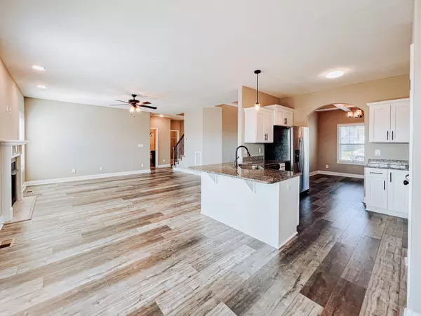 Clarksville, TN 37040,413 Andean Ct