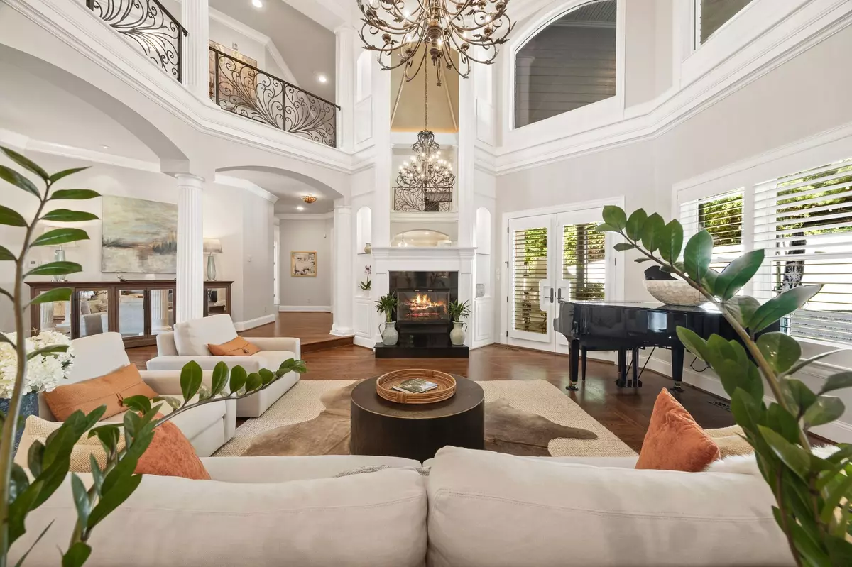 Nashville, TN 37220,937 Travelers Ct