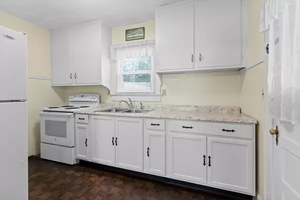 Rossville, GA 30741,394 School Street