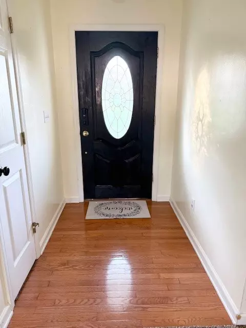 Charlotte, TN 37036,905 Franklin Rd