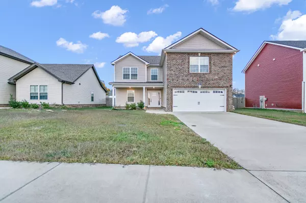 267 Dugger Dr, Clarksville, TN 37042