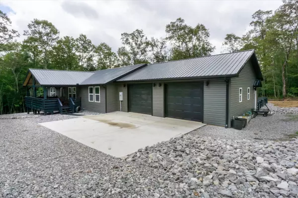 Jamestown, TN 38556,128 Colt Ct