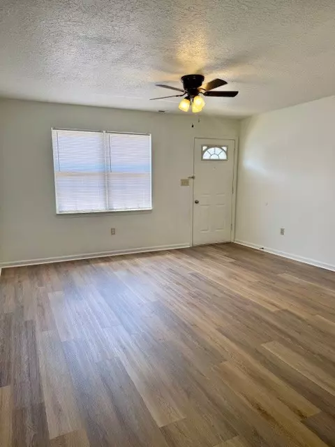 Martin, TN 38237,587 Baker Rd #D3