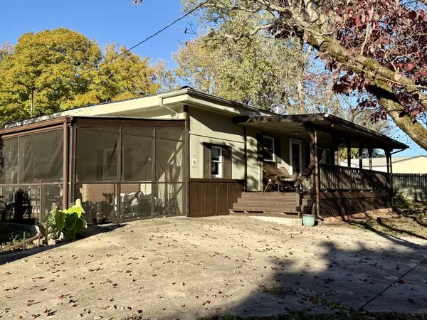 Winchester, TN 37398,1506 Old Cowan Rd