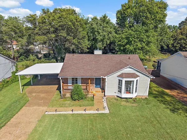 Nashville, TN 37221,912 Harpeth Bend Dr