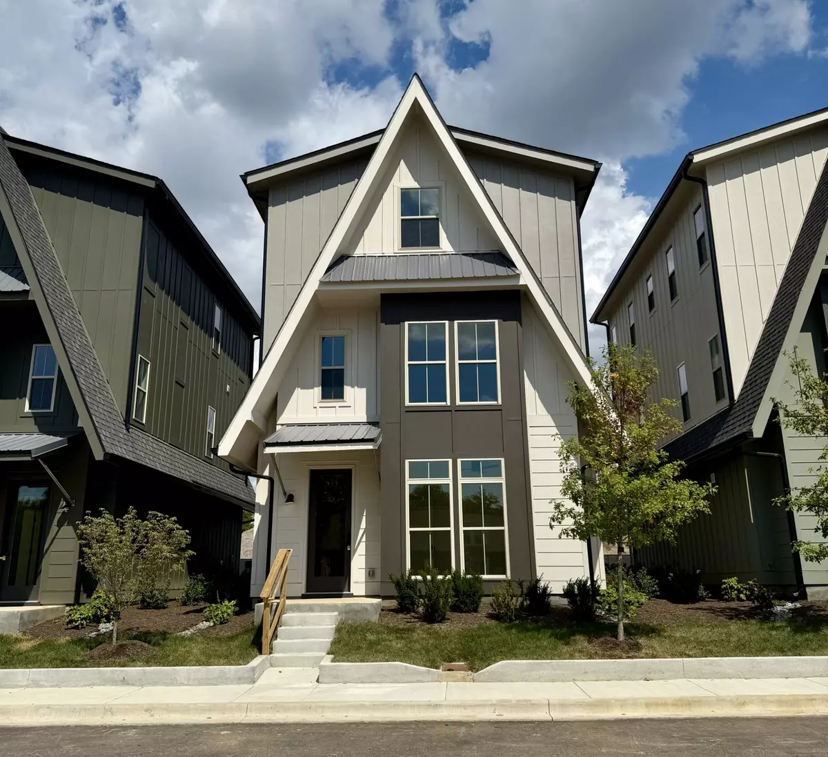 Nashville, TN 37209,535 Midnight Way