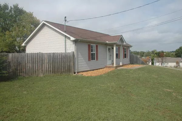 Clarksville, TN 37040,954 Crabapple Ct