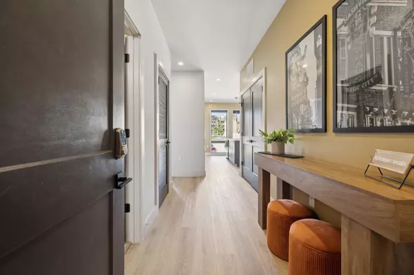 Nashville, TN 37203,303 31st Ave #N #417