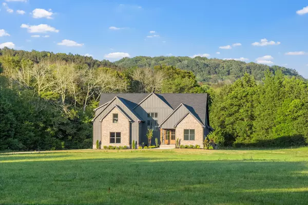 9526 Valley View Rd, Lascassas, TN 37085