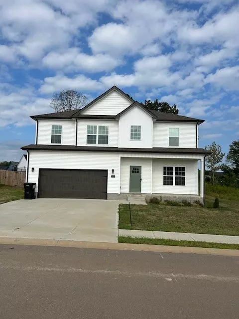 322 Galway Dr, Clarksville, TN 37042