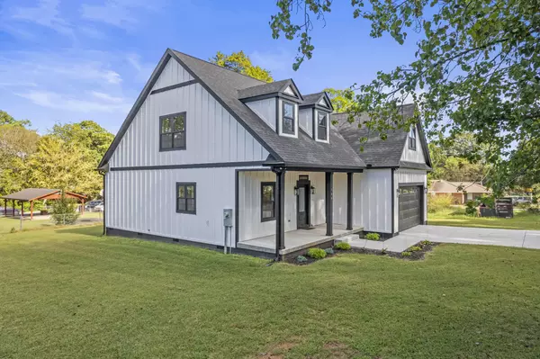 Decherd, TN 37324,106 5th ave N