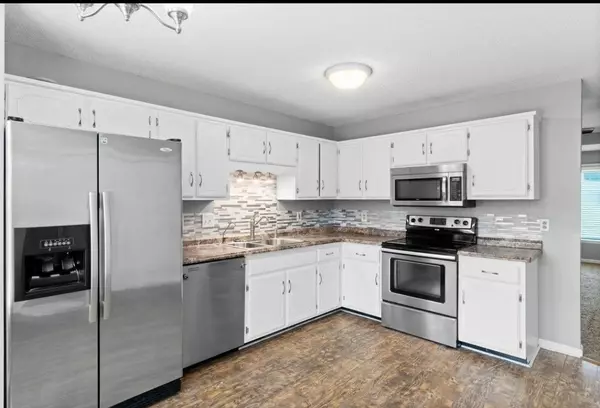 Clarksville, TN 37042,3216 Tabby Dr