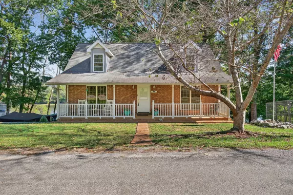 434 Hickman Shores Rd, Dover, TN 37058