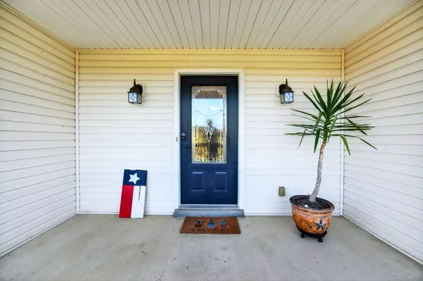 Charlotte, TN 37036,195 Long Rd