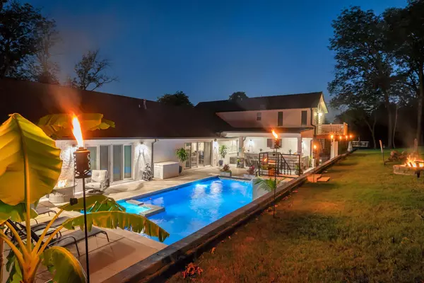 2712 Windemere Dr, Nashville, TN 37214