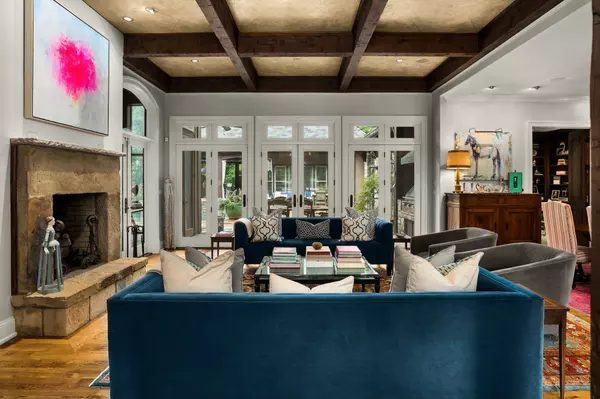 Nashville, TN 37215,4106 Sneed Rd