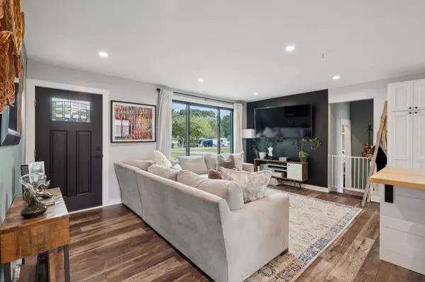 Greenbrier, TN 37073,2210 Lynwood Dr