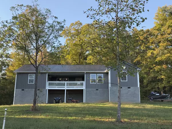 2938 Salmon Branch Rd, Erin, TN 37061