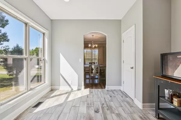 Chapmansboro, TN 37035,1140 Bateman Ct