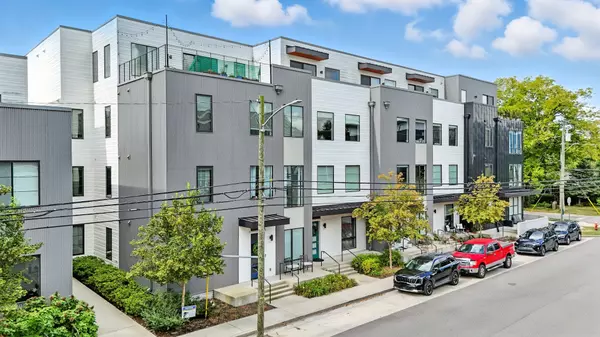 Nashville, TN 37203,1402 Pillow St #207
