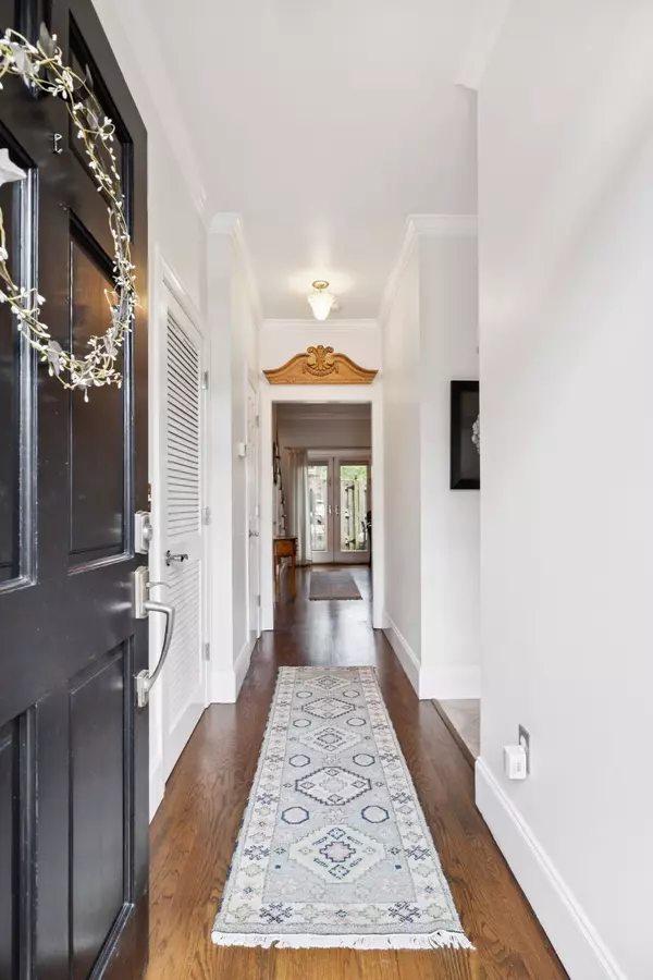 Nashville, TN 37215,2014 Graybar Ln