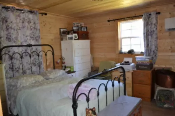Jamestown, TN 38556,688 Boone Ridge Rd