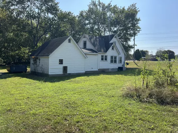 Clarksville, TN 37042,1061 Dover Rd